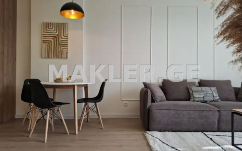  იყიდება 2 ოთახიანი  ბინა ორთაჭალაში  ნადიკვარის ქუჩაზე 