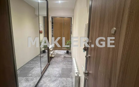  Продается 3 комнатная  Квартира в Ваке  Шоссе Чабуа Амиреджиби 