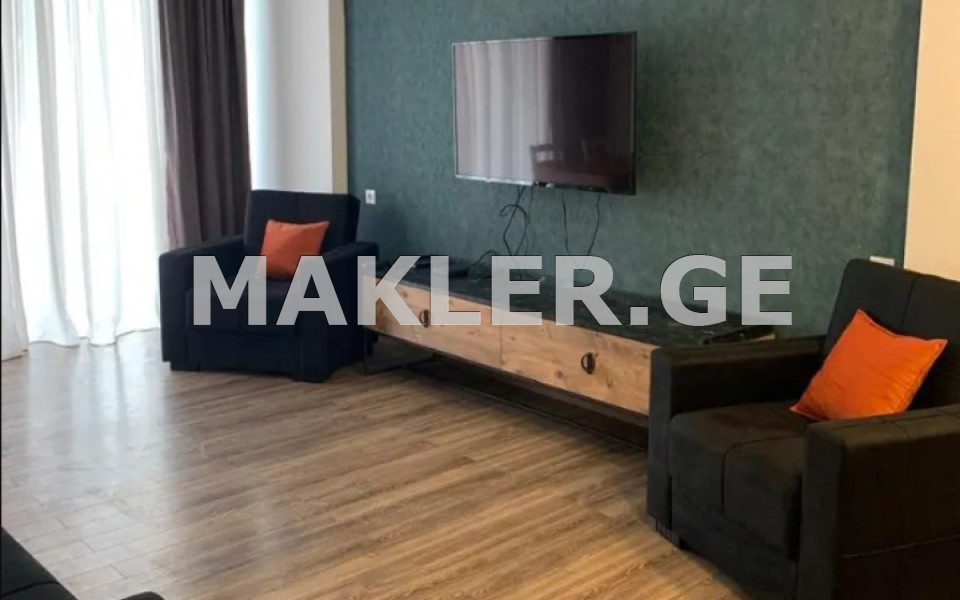  იყიდება 2 ოთახიანი  ბინა ბაგებში  წყნეთის გზატკეცილზე 