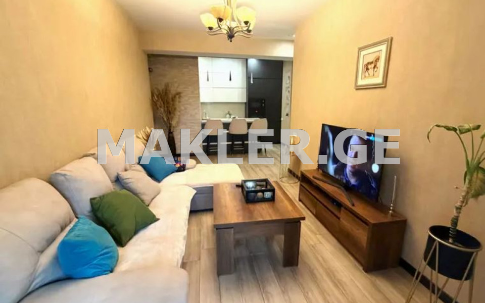  For Sale 3 room  Apartment in Isani dist.  in Richard Holbrooki st. 