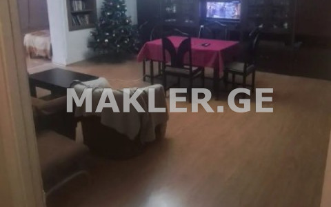  Продается 3 комнатная  Квартира в Сабуртало  на ул. Готуа 