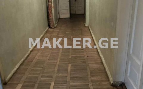  Продается 2 комнатная  Квартира в Сабуртало  на пр. Важа-Пшавела 