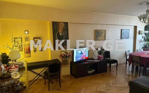  Satılık 3   Daire in Saburtalo dist.  in Dolidze st. 