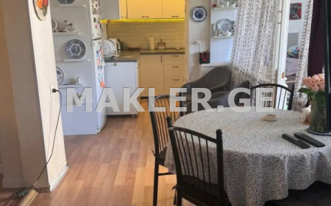  Продается 3 комнатная  Квартира в Сабуртало  на ул. Д.Гамрекели 