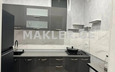  Продается 2 комнатная  Квартира в Сабуртало  на пр. Ал. Казбеги 