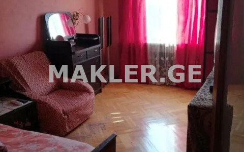  Продается 3 комнатная  Квартира в Сабуртало  на ул. Ташкентская 