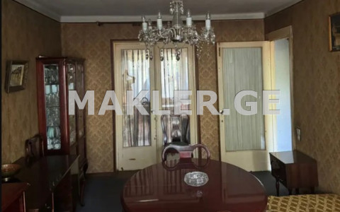  Продается 2 комнатная  Квартира в Сабуртало  на пр. Важа-Пшавела 