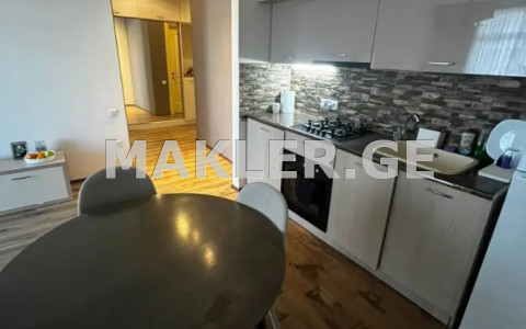  Продается 2 комнатная  Квартира в Сабуртало  на ул. Миротадзе 