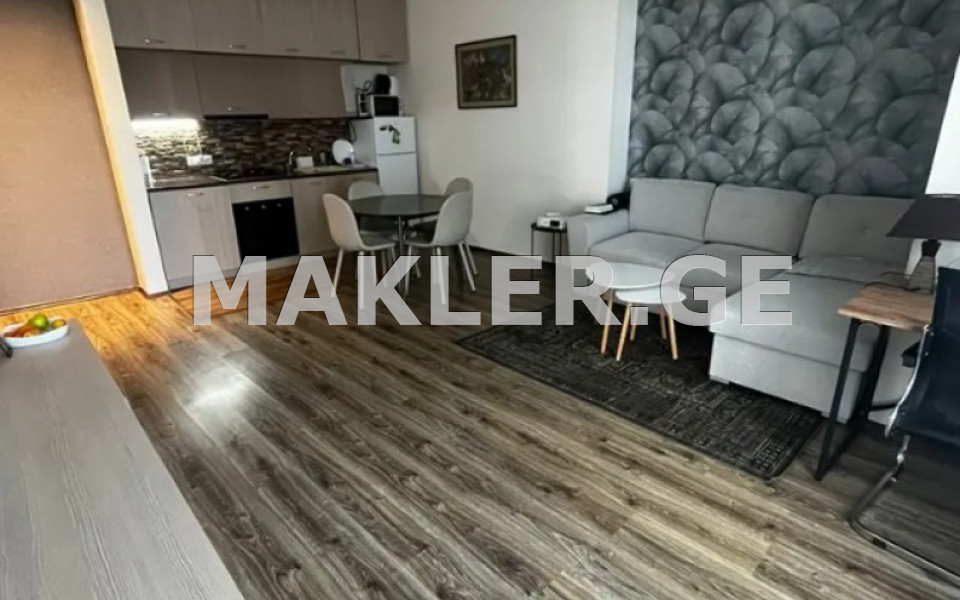  Продается 2 комнатная  Квартира в Сабуртало  на ул. Миротадзе 