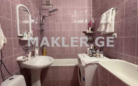  Продается 2 комнатная  Квартира в Сабуртало  на ул. Саирме 