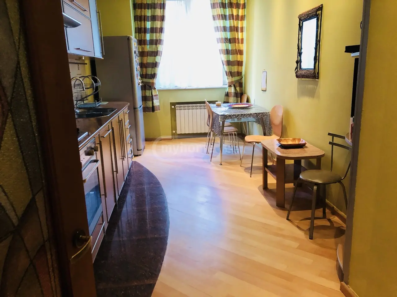  For Rent 3 room  Apartment in Saburtalo dist.  in Tamarashvili st. 