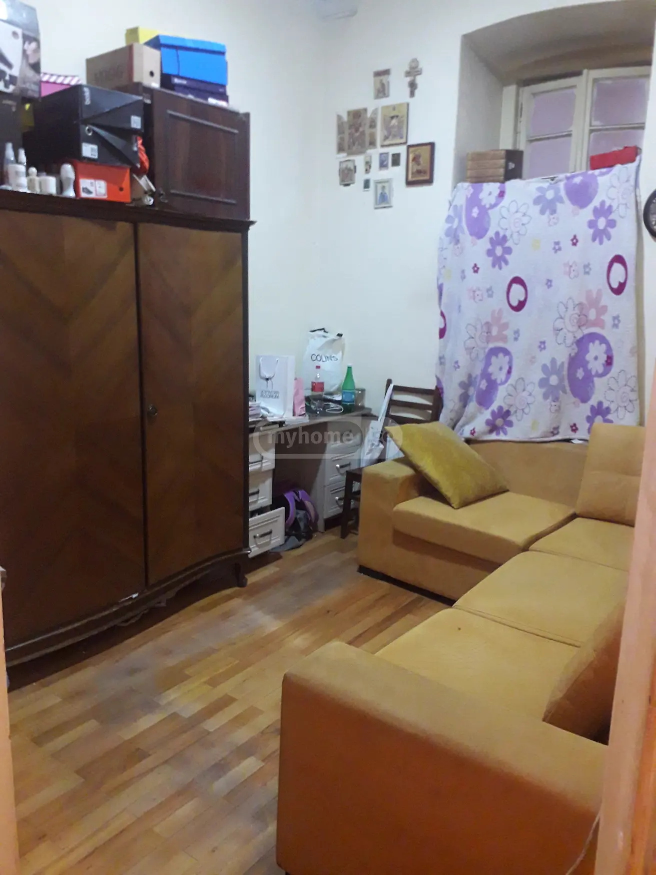  იყიდება 3 ოთახიანი  ბინა ვერაზე  ქიაჩელის ქუჩაზე 