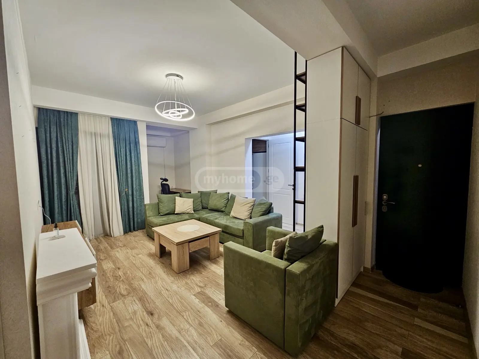  ქირავდება 2 ოთახიანი  ბინა საბურთალოზე  ი.გამრეკელის ქუჩაზე 