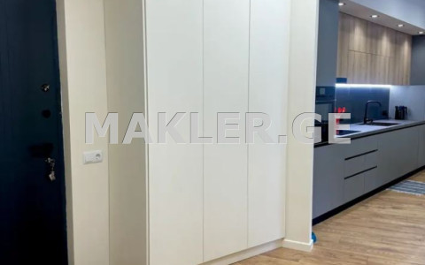  იყიდება 3 ოთახიანი  ბინა ორთაჭალაში  ნადიკვარის ქუჩაზე 