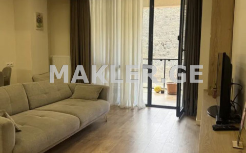  იყიდება 3 ოთახიანი  ბინა ორთაჭალაში  ნადიკვარის ქუჩაზე 