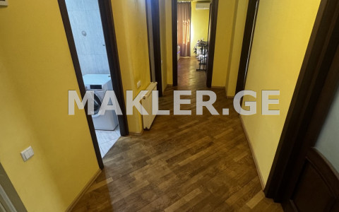  ქირავდება 3 ოთახიანი  ბინა ჩუღურეთის რაიონში  მარჯანიშვილის ქუჩაზე 