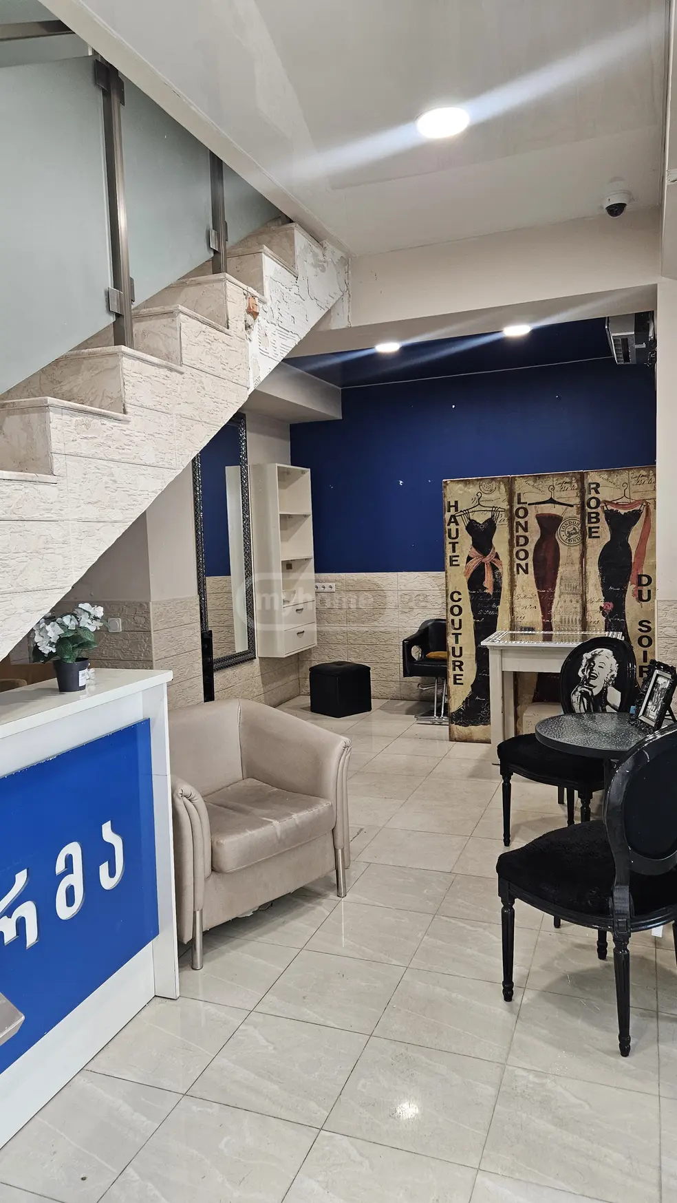  For Rent 180 m² space Commercial space in Saburtalo dist.  in Al. Kazbegi Ave. 