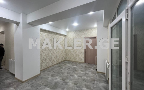  Продается 3 комнатная  Квартира в Дидубе  на ул. Кедия 