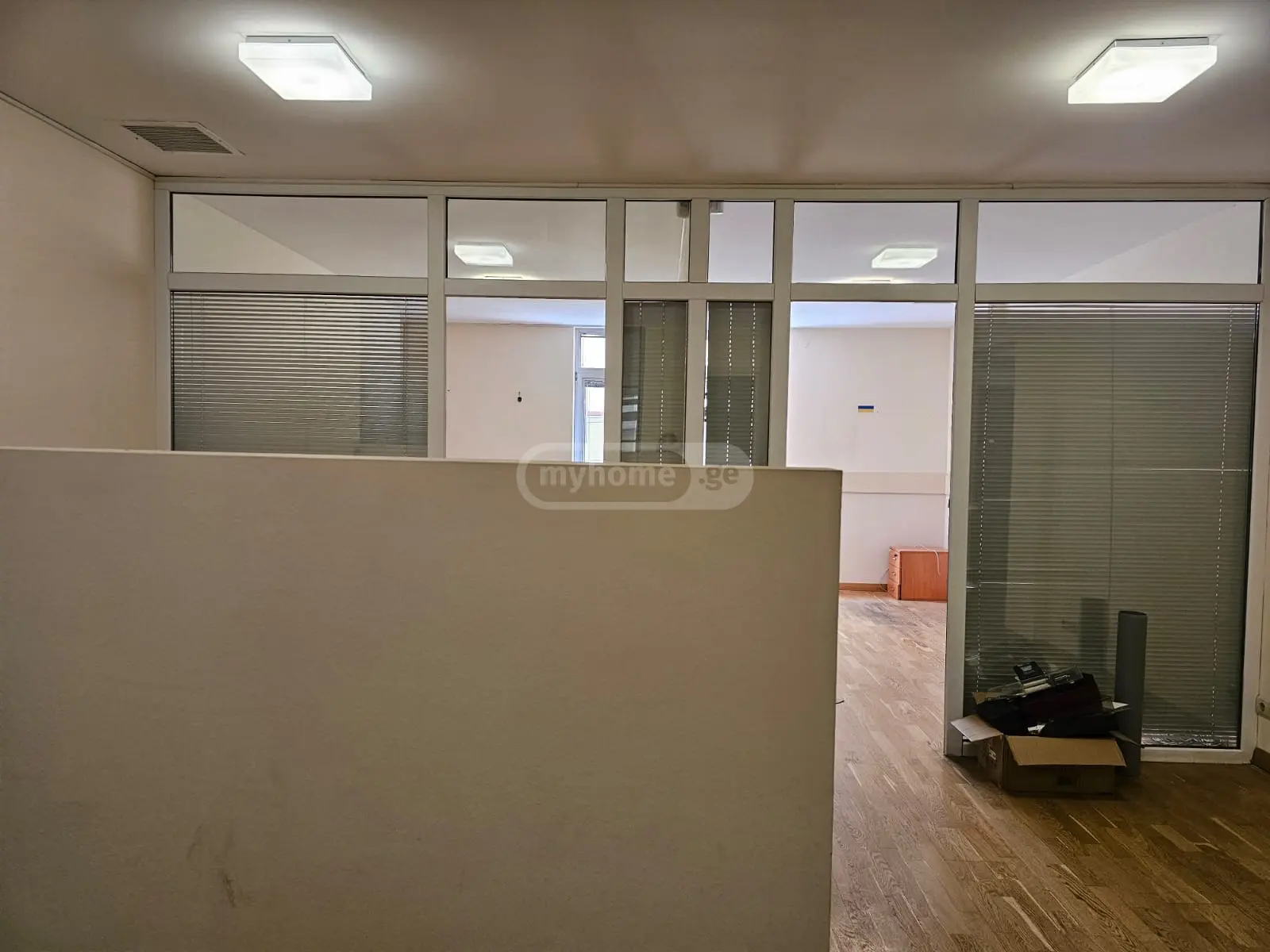  For Rent 240 m² space Office in Mtatsminda dist. (Old Tbilisi)  in Besiki st. 