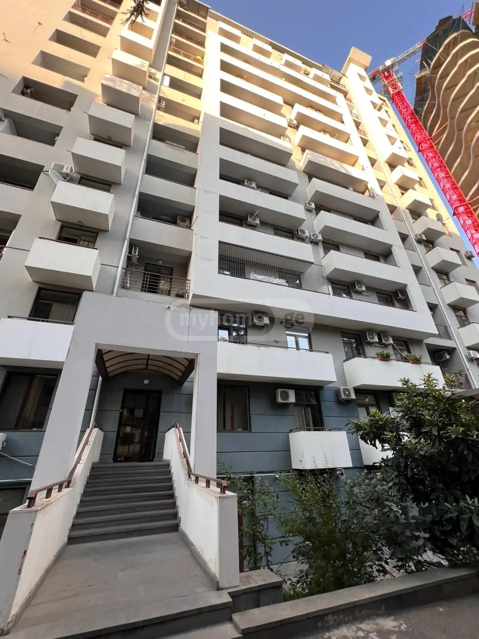  Сдаётся 150 m² площадь Коммерческая площадь в Ваке  на пр. И. Чавчавадзе 