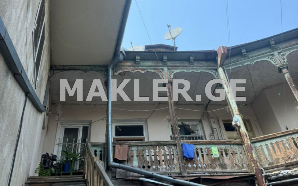  للبيع 3 غرف  الشقة في تبليسي  in K. Apkhazi st. 