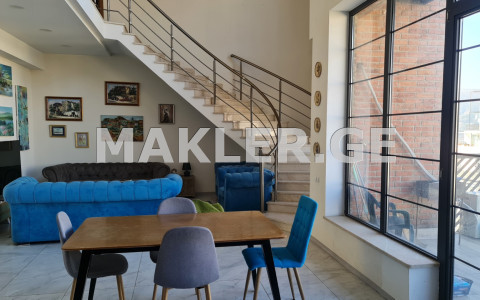  For Sale 7 room  Apartment in Isani dist.  in Bochormi st. 