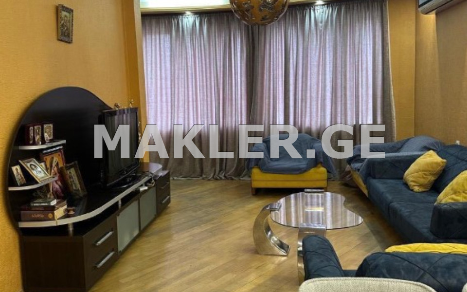  Satılık 3   Daire in Saburtalo dist.  in Gagarini St.. 