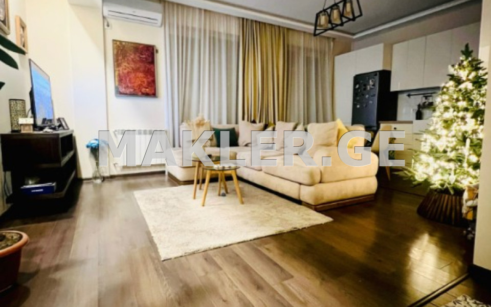  Продается 3 комнатная  Квартира в Сабуртало  на ул. Ана Политковская 