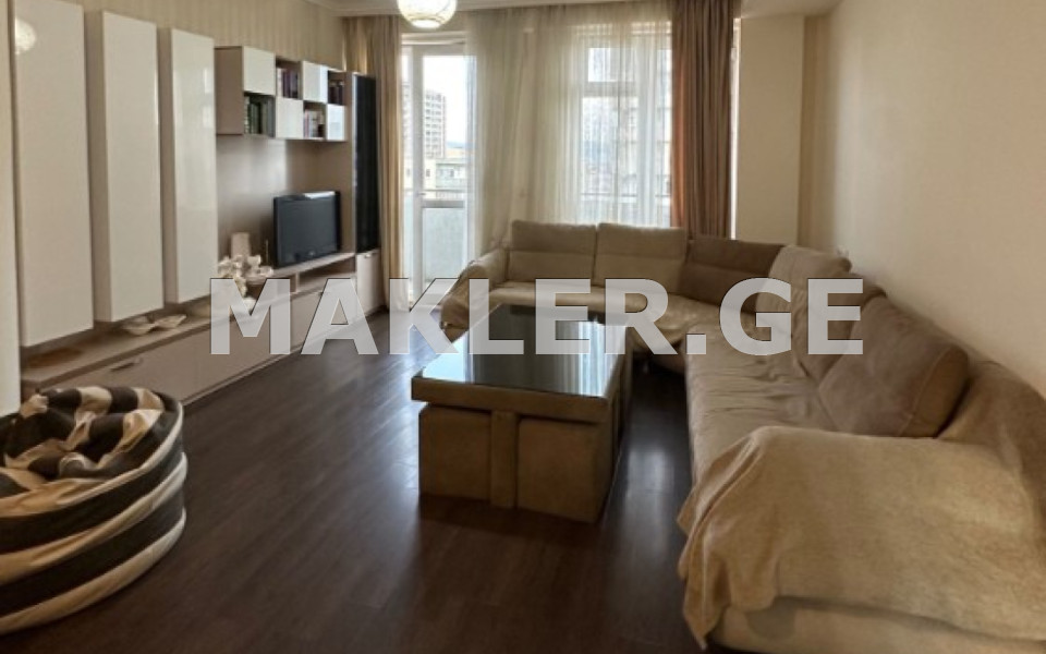  Продается 3 комнатная  Квартира в Сабуртало  на ул. Мицкевича 