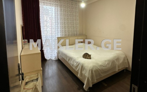  Продается 3 комнатная  Квартира в Сабуртало  на ул. Мицкевича 