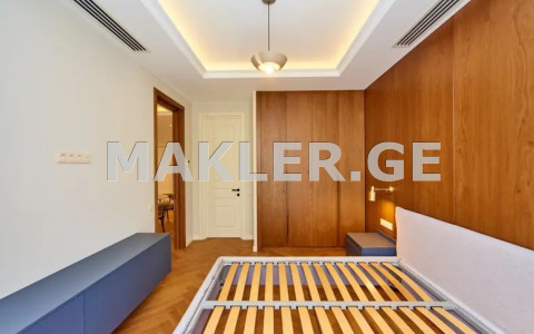  For Sale 3 room  Apartment in Vake dist.  in I. Chavchavadze Ave. 