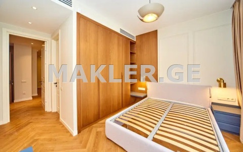  For Sale 3 room  Apartment in Vake dist.  in I. Chavchavadze Ave. 