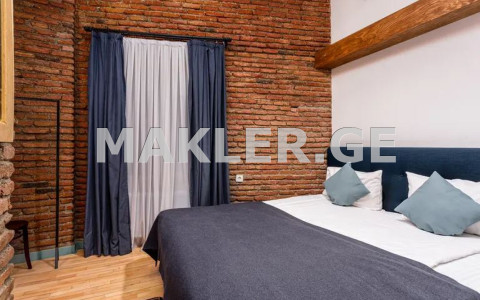  For Sale 214 m² space Commercial space in Sololaki dist. (Old Tbilisi)  in L. Asatiani st. 