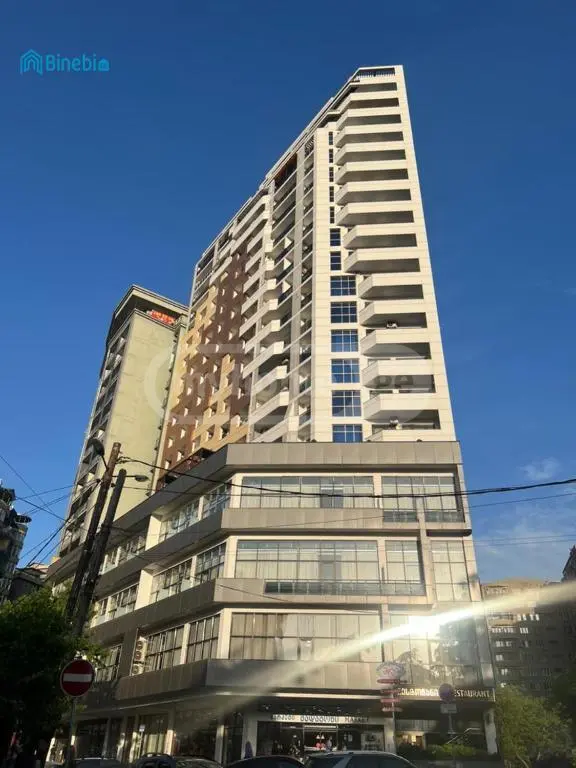  Сдаётся 2 комнатная  Квартира в Сабуртало  на ул. Г.Бербуки 