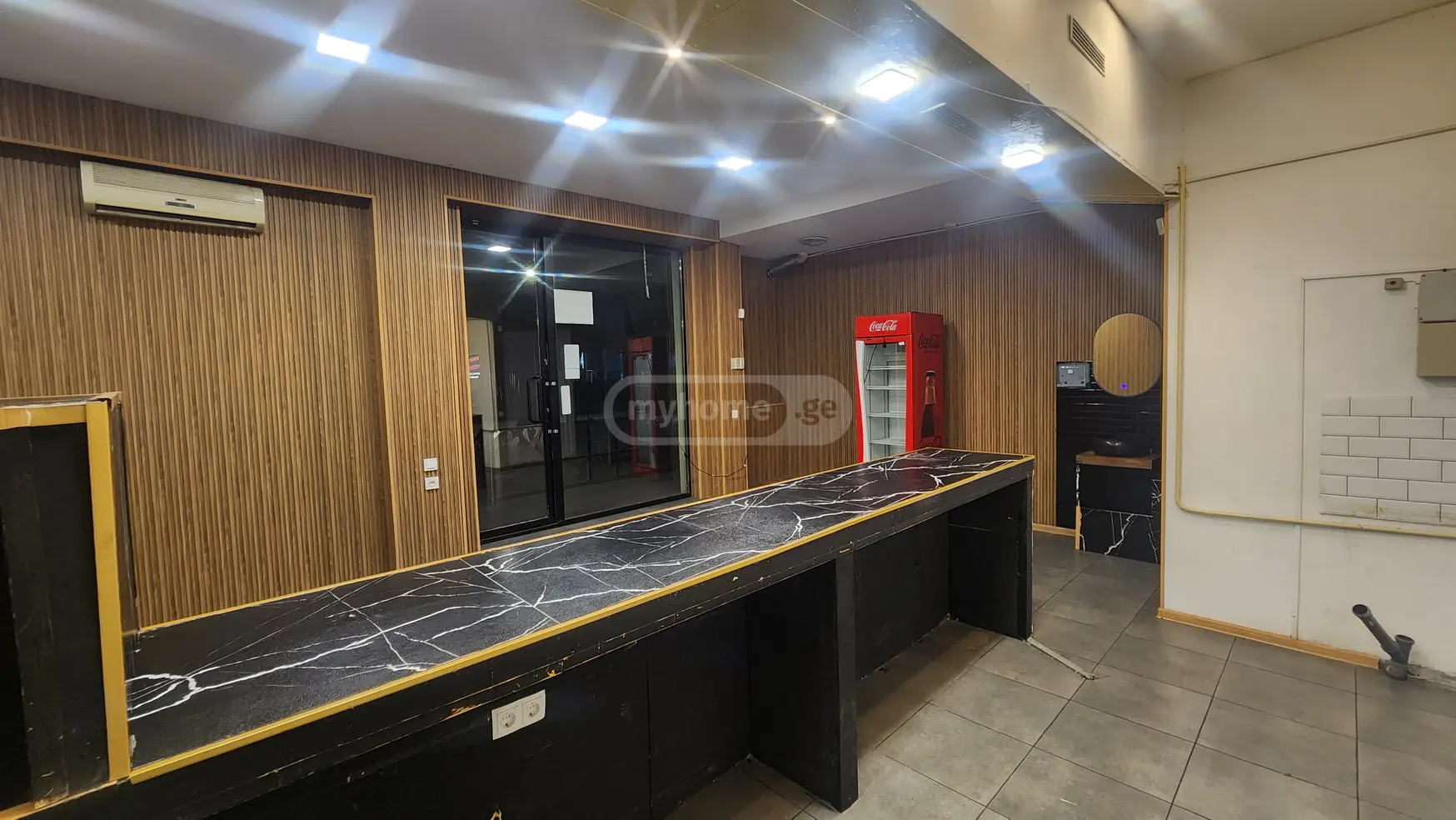  Сдаётся 41 m² площадь Коммерческая площадь в Сабуртало  на пр. Пекина 