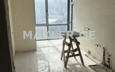  For Sale 5 room  Apartment in Ortachala  in Gulua st. 