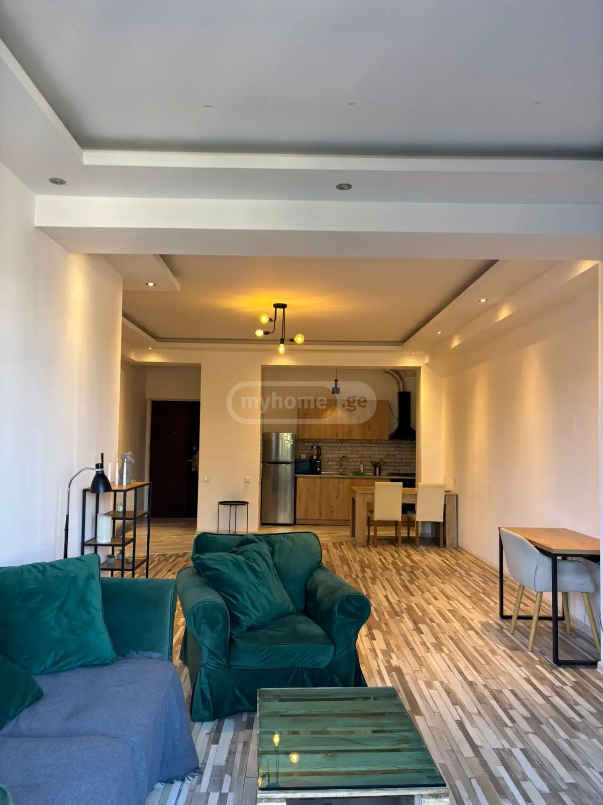  For Rent 2 room  Apartment in Vake dist.  in Taktakishvili st. 