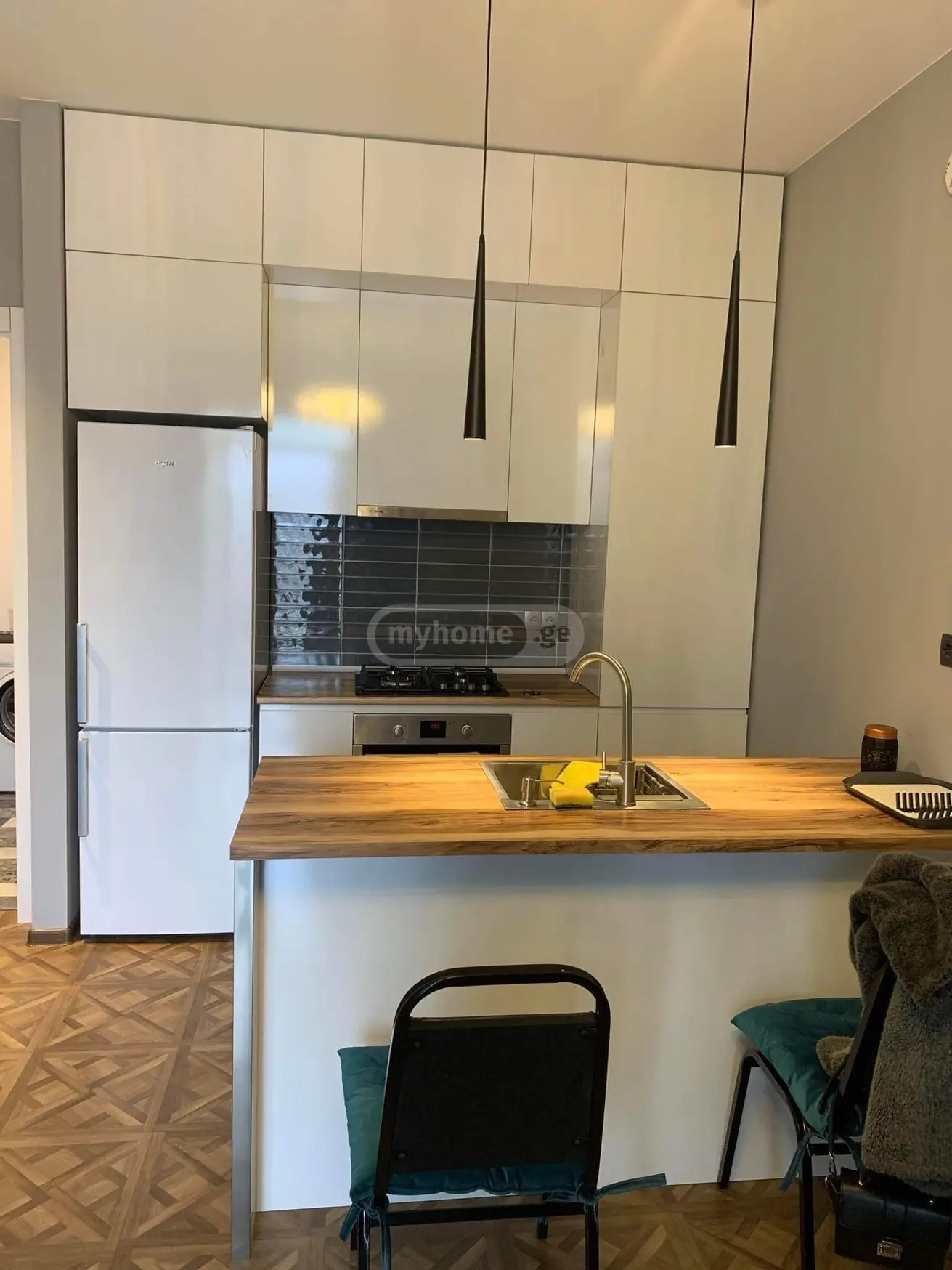  Сдаётся 2 комнатная  Квартира в Ваке  на пр. И. Чавчавадзе 