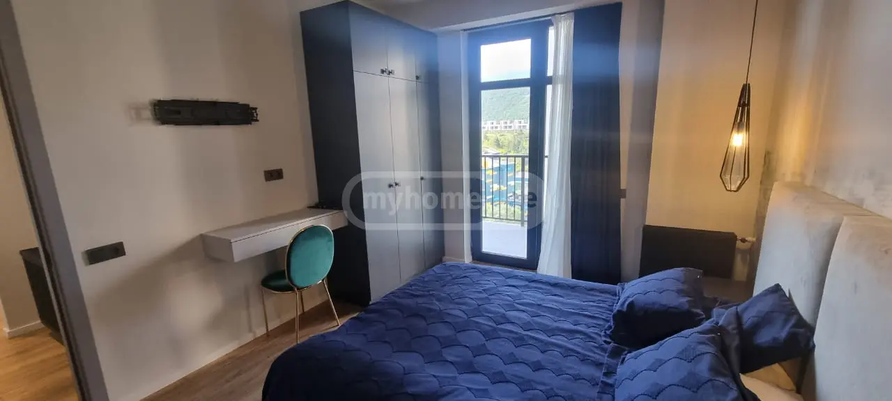  Сдаётся 3 комнатная  Квартира в Сабуртало  на ул. Миндели 