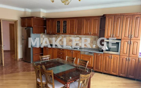  Satılık 8   Daire in Vera dist.  in Kostava turn I 