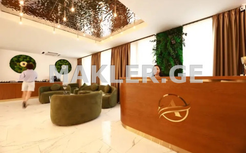  Сдаётся 600 m² площадь Коммерческая площадь в Сабуртало  на ул. Канделаки 