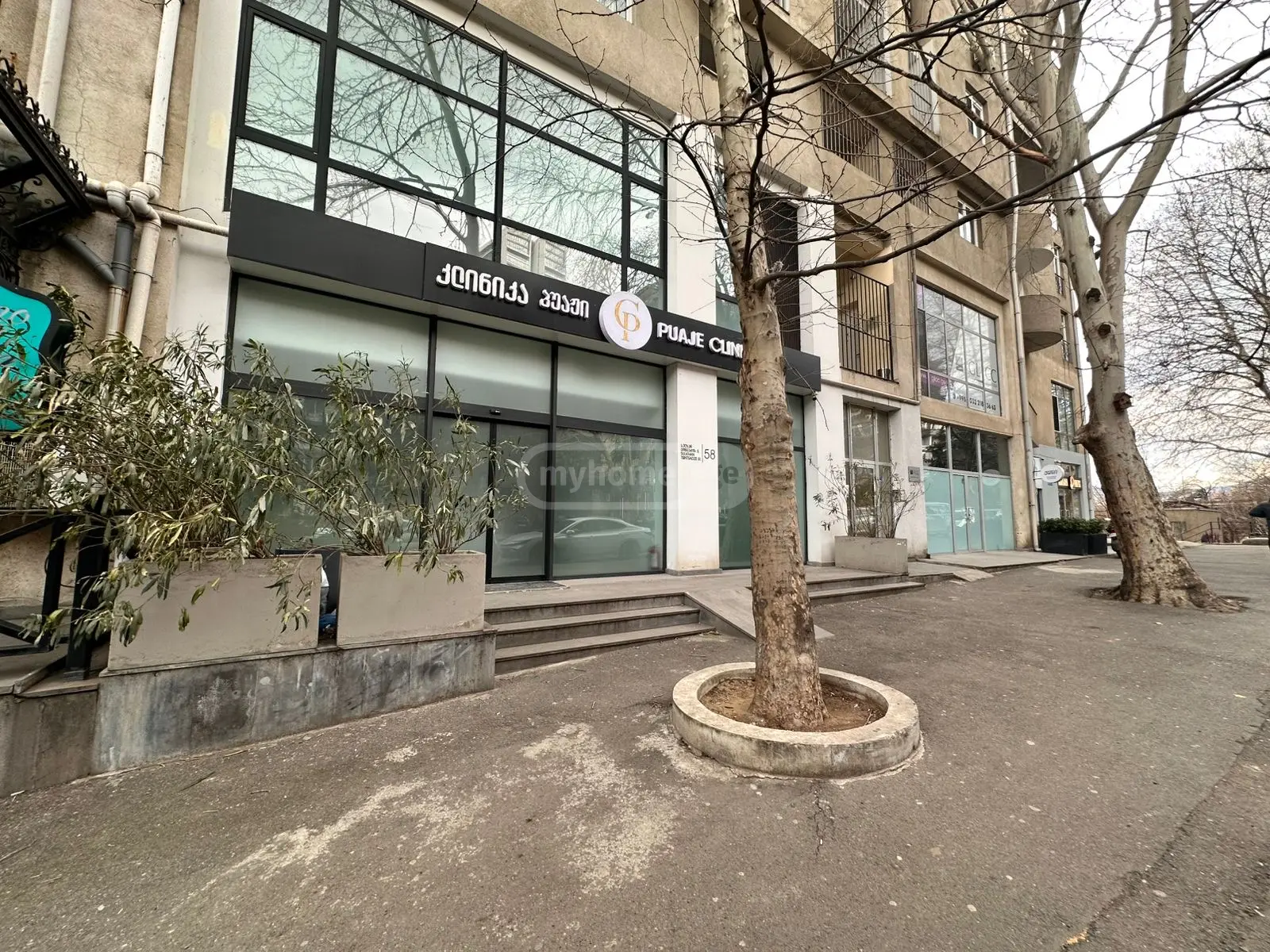  Сдаётся 530 m² площадь Офис в Сабуртало  на ул. С. Цинцадзе 