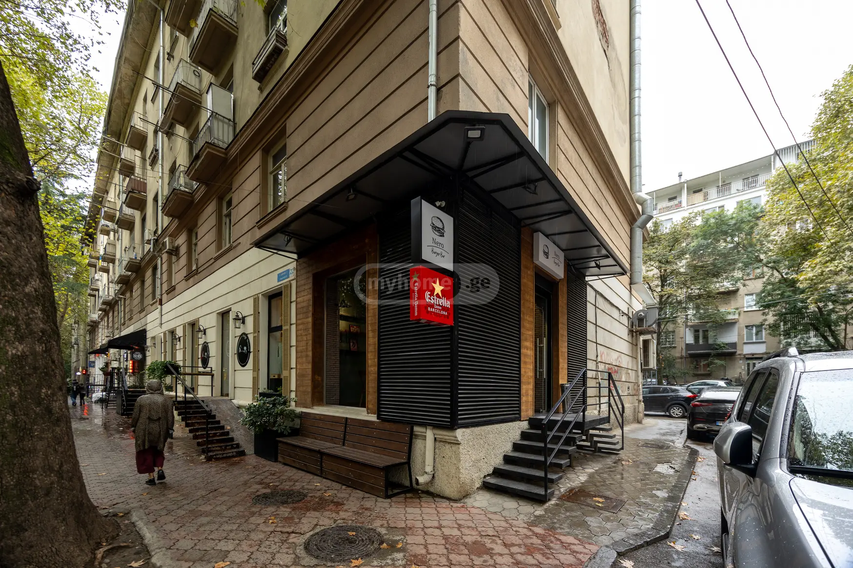  Сдаётся 90 m² площадь Коммерческая площадь в Ваке  на ул. И.Абашидзе 