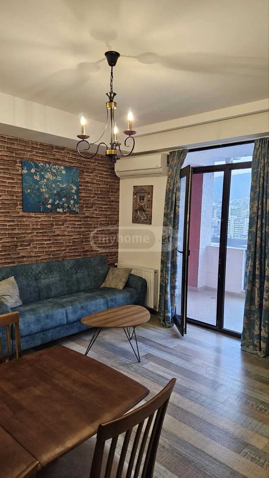  Сдаётся 2 комнатная  Квартира в Сабуртало  на ул. Долидзе 