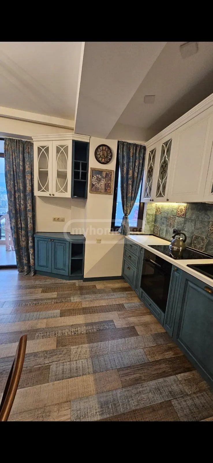  Сдаётся 2 комнатная  Квартира в Сабуртало  на ул. Долидзе 