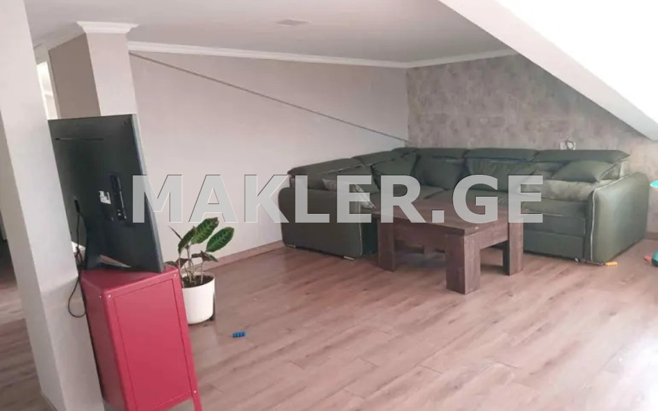  ქირავდება 3 ოთახიანი  ბინა ვერაზე  თარხნიშვილის ჩიხში 