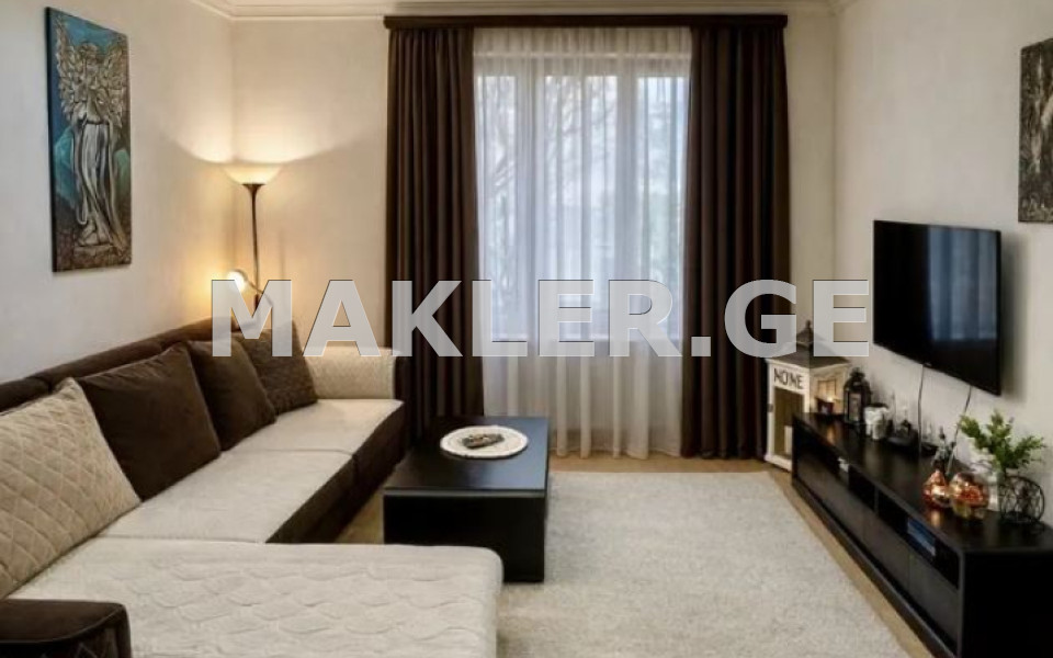  Продается 3 комнатная  Квартира в Крцаниси  на ул. Крцаниси 