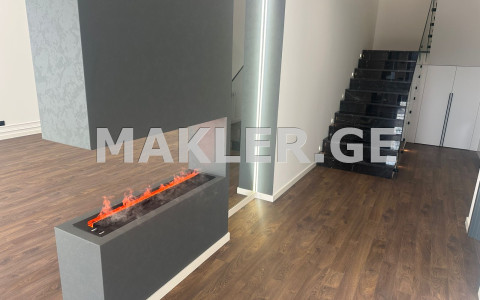  იყიდება 320 m² ფართობის საკუთარი სახლი დიდ დიღომში  ხატაეთის ქუჩაზე 