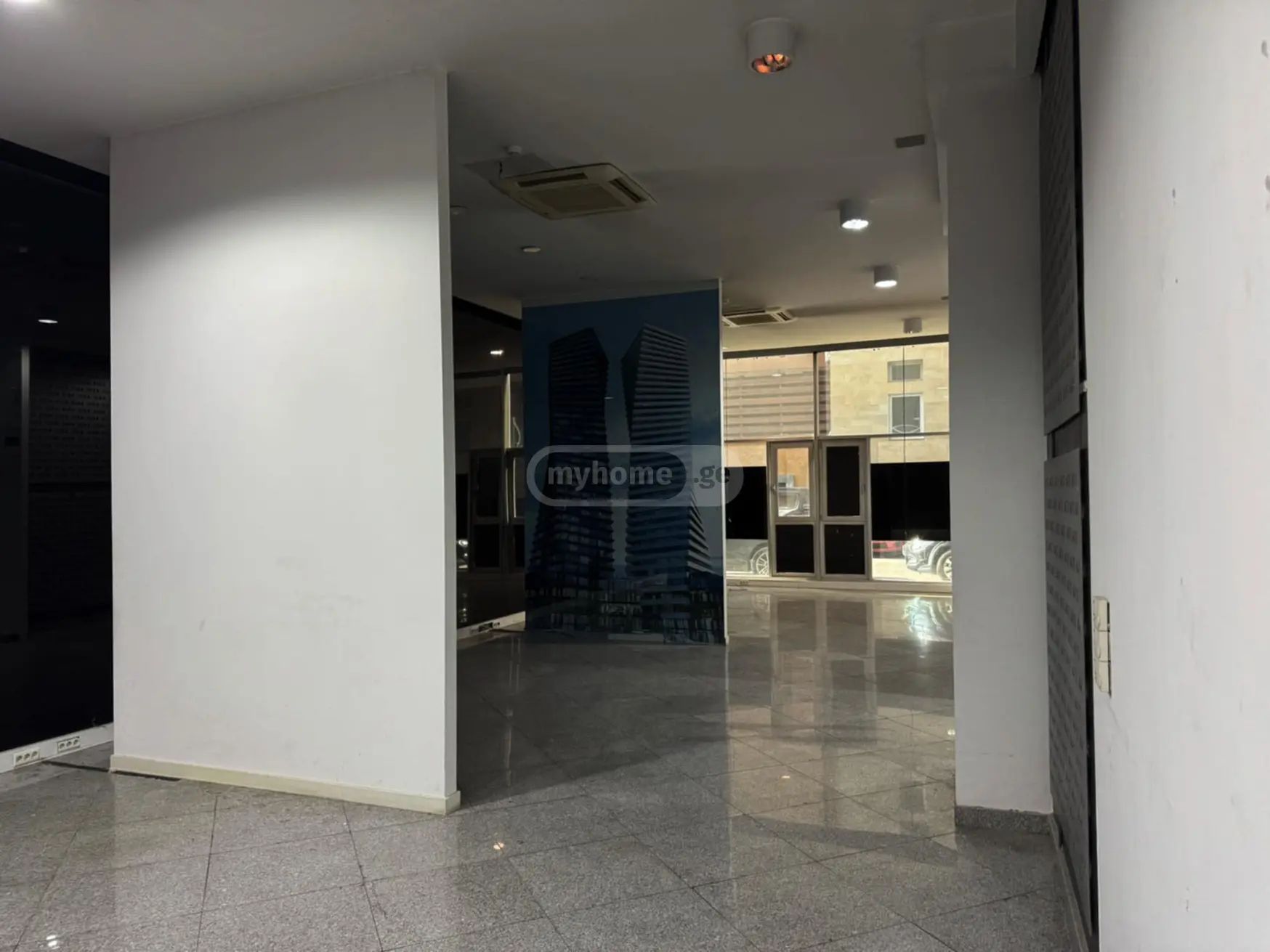  Сдаётся 165 m² площадь Коммерческая площадь в Сабуртало  на пр. Ал. Казбеги 