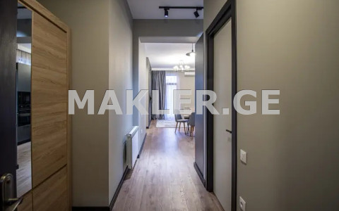  Сдаётся 3 комнатная  Квартира в Ваке